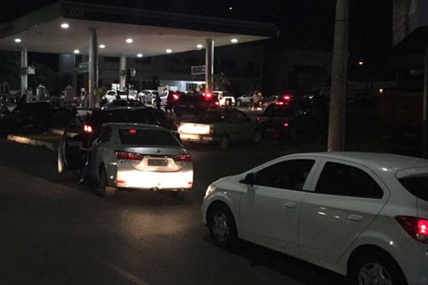 Patenses lotam postos de combustíveis com medo de nova greve dos caminhoneiros