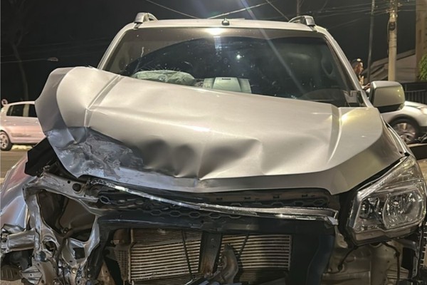 Acidente com duas caminhonetes perto do UNIPAM termina em prisão por embriaguez ao volante