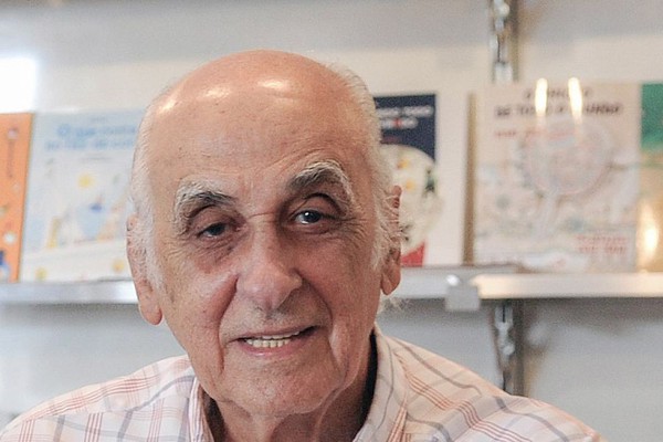 Jornalista Zuenir Ventura morre aos 95 anos