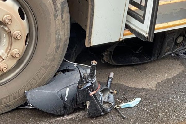 Motociclista de 28 anos que bateu em ônibus no bairro São Franscisco não resiste aos ferimentos