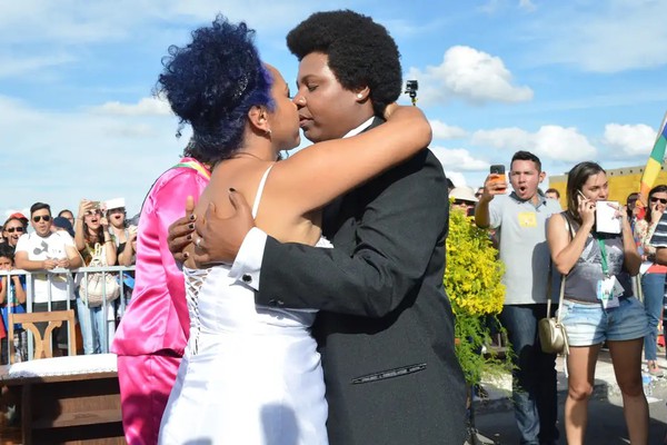 Casamento entre pessoas do mesmo sexo cresce 8,8% e atinge recorde