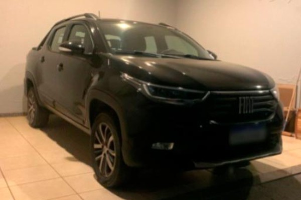 Ação da PM na Zona Boêmia termina com pick up clonada apreendida em Patos de Minas