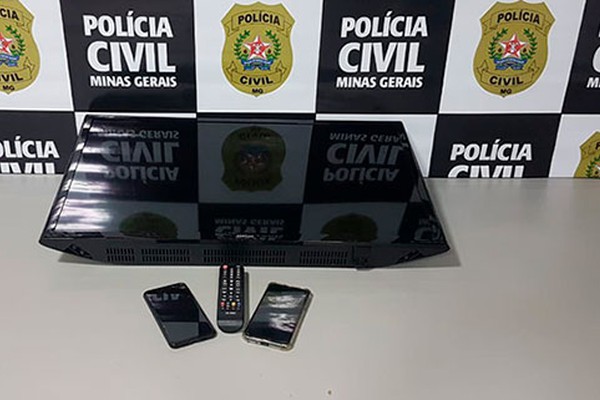 PC desvenda assaltos e prende dois com celulares e TV roubados em Patos de Minas