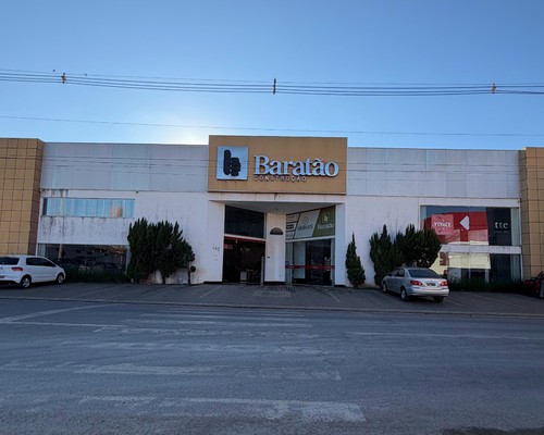 Baratão lança promoção com 10% de desconto à vista ou 10 vezes no cartão