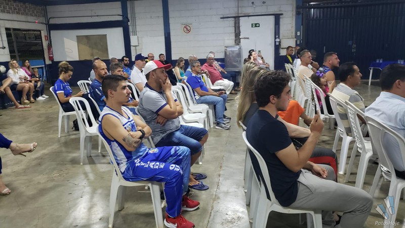 Nova diretoria da URT toma posse com missão de levar o clube de volta à  elite do Mineiro