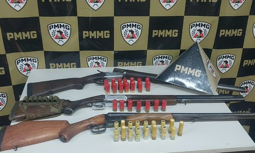 Quatro homens são presos com armas e moto adulterada na zona rural de Patrocínio
