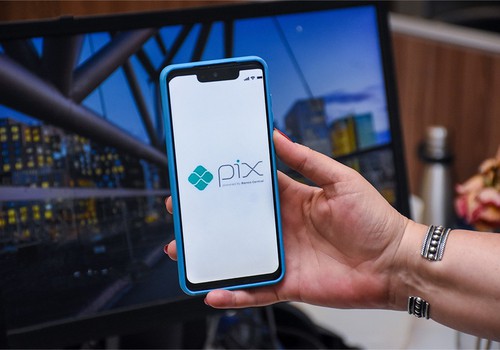 Motorista de aplicativo deve devolver mais de R$ 88 mil desviados de idosa em Patos de Minas