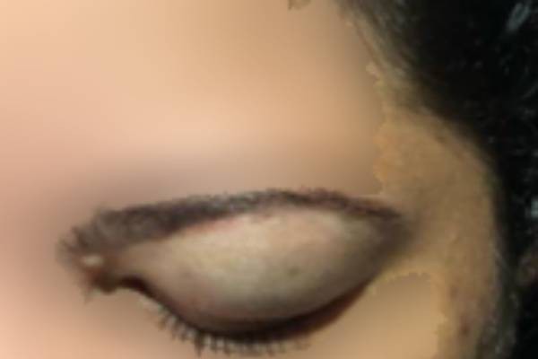 Mulher é agredida pelo namorado com socos, chutes e tapas após repreendê-lo por usar drogas