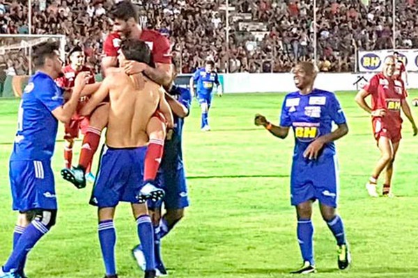 Após dois anos de sucesso, Futebol Solidário de Gusttavo Lima não será realizado em 2018