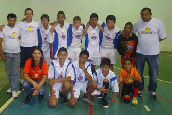 Projeto Social da PM de Lagoa Formosa leva esporte a crianças e se destaca