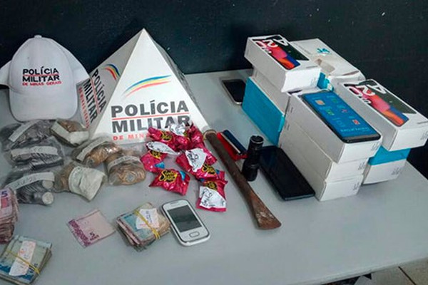 PM Rodoviária prende na BR354 três homens e uma mulher com vários materiais furtados da Eletrozema