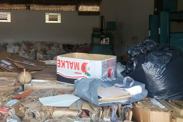 Barracão em frente ao Cemitério passa a ser sede da Associação Patense de Reciclagem