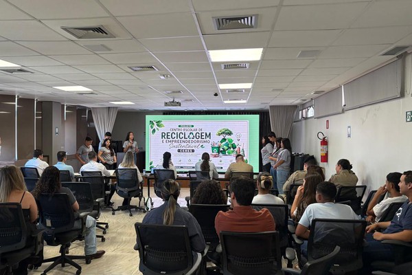 Credicopa premia projetos inovadores de estudantes da zona rural em parceria com a Polícia Militar