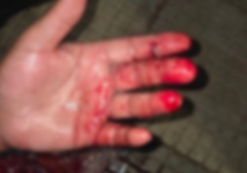 Casal é preso após agressões e facada durante briga em casa no Centro de Patos de Minas