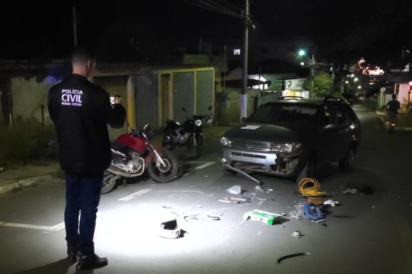 Motociclista de 28 anos morre ao bater de frente com veículo na contramão, em Patos de Minas