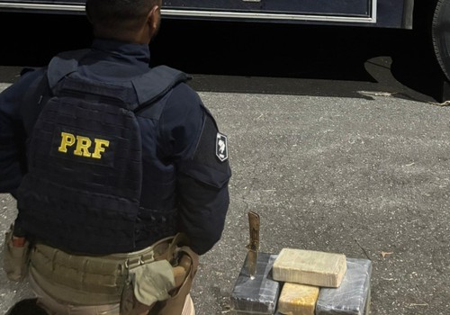 Polícia Rodoviária Federal de Patos de Minas prende motorista com droga avaliada em R$ 1 milhão na BR 365