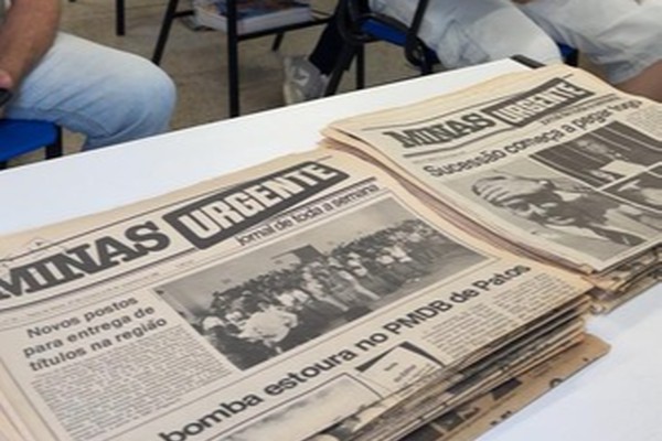 UNIPAM recebe acervo completo do jornal Minas Urgente, marco da imprensa dos anos 80