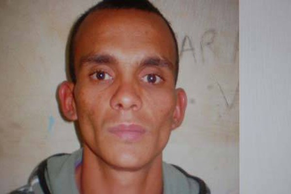 Rapaz de 27 anos é assassinado com quatro tiros no bairro Alto Colina