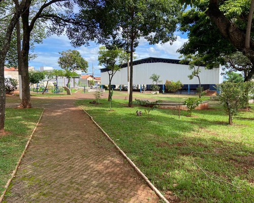 Decisão judicial pode resolver impasse em torno de regulamentação de imóveis em bairro de Patos de Minas