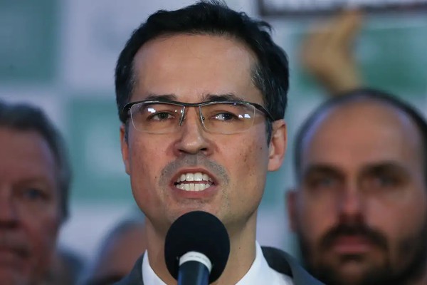 Maioria do TSE mantém suspensão da campanha de Deltan ao Senado
