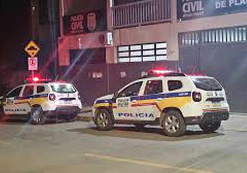 Mãe faz chamada de vídeo ameaçadora apontando faca para bebê em Patos de Minas