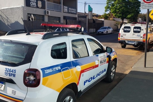 Devedor de pensão é preso em frente a igreja no último dia do mandado de prisão