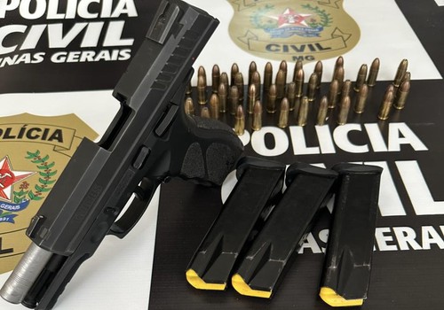 Polícia Civil prende homem que atirou na própria mulher em São Gonçalo; pistola foi apreendida