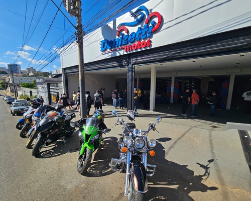 Donizetti Motos celebra 40 anos com inauguração de nova e moderna loja em Patos de Minas