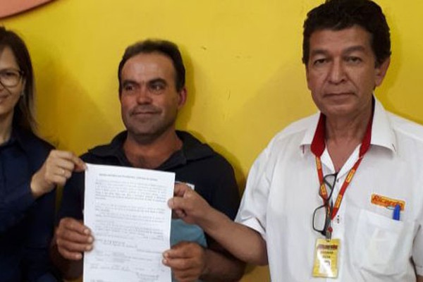 Trabalhador rural ganha R$ 10 mil em prêmios após comprar cupom de R$12,90 em Patos de Minas
