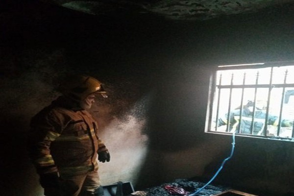 Quarto fica destruído em mais um incêndio a residência em Patos de Minas