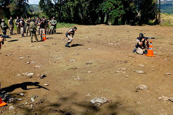 Polícia Militar faz treinamento com o Bope para combater quadrilhas de assalto a bancos