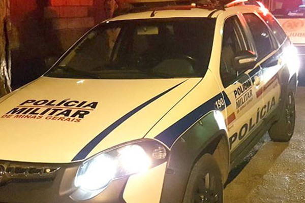 Homem é encontrado morto com corte no pescoço em São Gotardo; suspeito está foragido