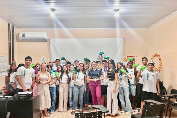 Sicoob Credicopa promove educação financeira para crianças e jovens de cidades onde atua