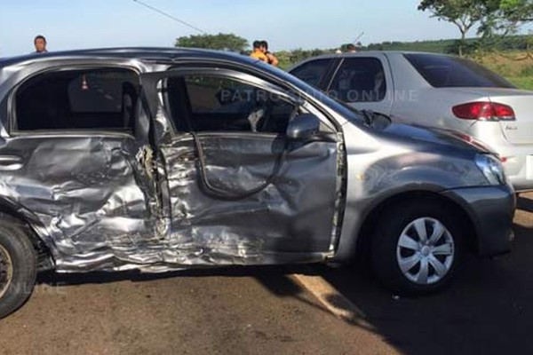 Grave acidente envolvendo veículo de Patos de Minas deixa 7 pessoas feridas