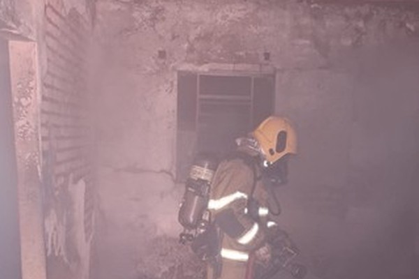 Homem é preso por incendiar a casa da ex-companheira em Patos de Minas