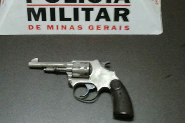Polícia Militar do Meio Ambiente realiza apreensão de arma de fogo em São Gotardo