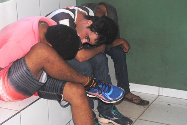 Polícia Militar recupera Corolla furtado no Centro de Patos de Minas e prende três jovens