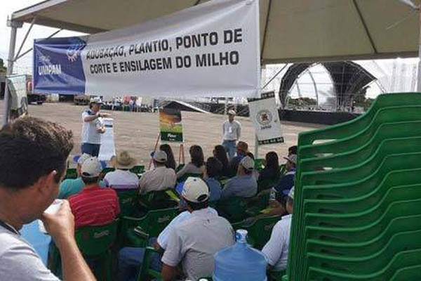 Estande do Unipam na Agrofena valoriza a história e a cultura de Patos de Minas