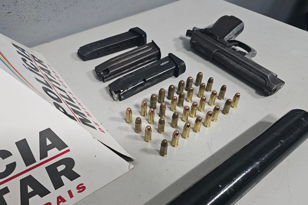 Morador é preso no bairro Jardim Esperança com pistola com silenciador e muita munição