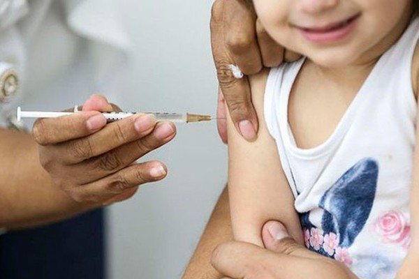 Público prioritário de vacinas contra febre amarela e gripe é ampliado 