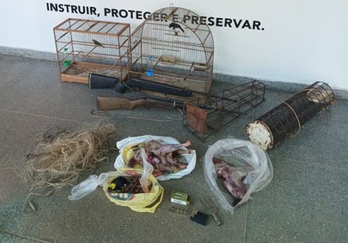 Polícia prende caçadores com restos de paca, mutum e capivara, em Patos de Minas