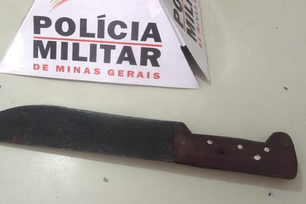Acusado de usar facão para agredir devedor é preso pela Polícia Militar no Santa Luzia