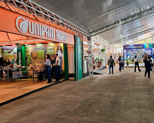 Fenaminas chega ao último dia consolidada como a maior feira de negócios da região