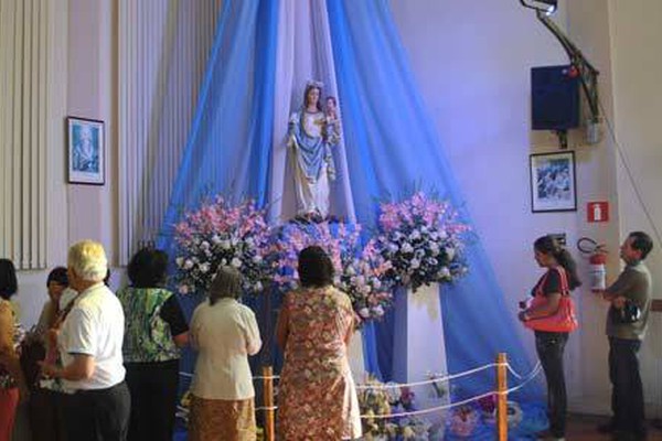 Celebrações de Nossa Senhora da Abadia reúnem centenas de fiéis em Patos
