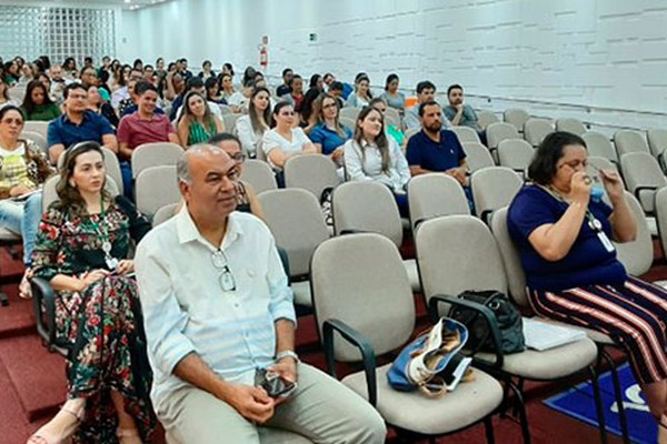 Regional de Saúde realiza reunião para alinhar enfrentamento ao coronavírus em Patos de Minas