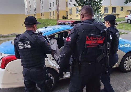 PMs são denunciados por cobrar policiamento privilegiado no Rio