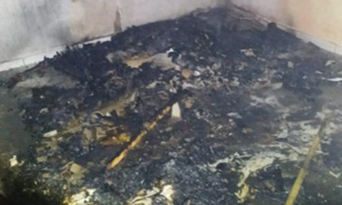 Viciado no “Tigrinho”, homem é abandonado pela esposa e põe fogo na casa em João Pinheiro