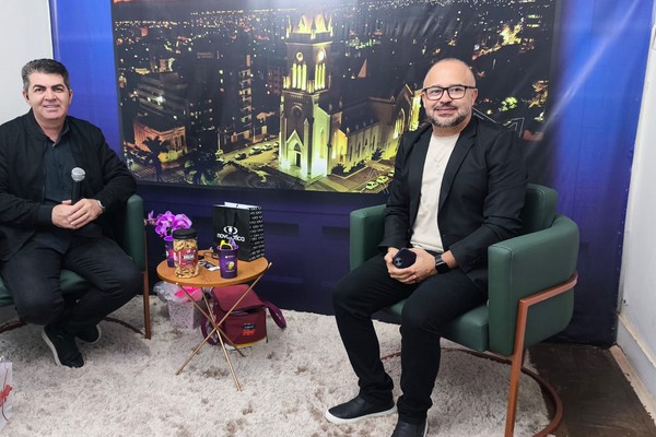 Patos Hoje conversa com o Secretário Municipal de Educação, Carlos Rodrigues