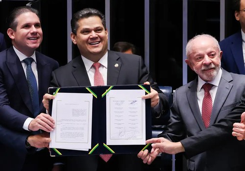 Descanso de trabalhador não quebra empresas, diz Lula após fim da 6x1