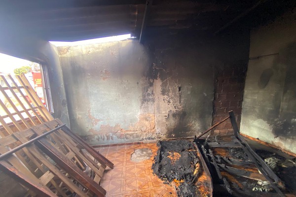 Inquilino coloca fogo em cama e mobiliza Bombeiros no Bairro São José Operário